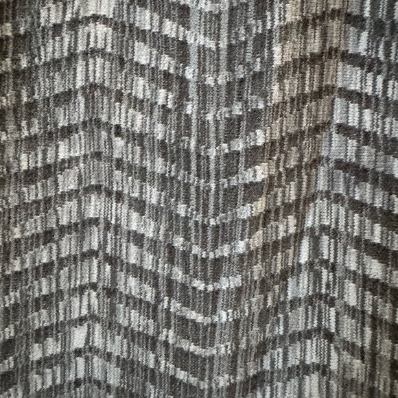 Lululemon Align leggings 25” size 4 - Picture 3 of 4